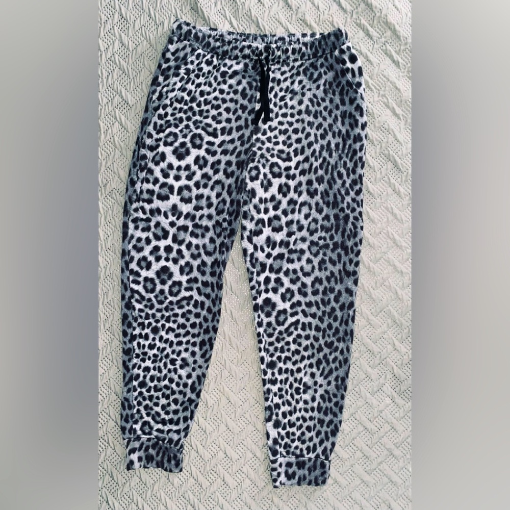 Dillards iRelax Leopard Print Joggers